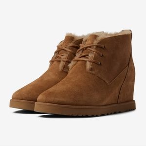 UGG Classic Femme Mini Lace Boots